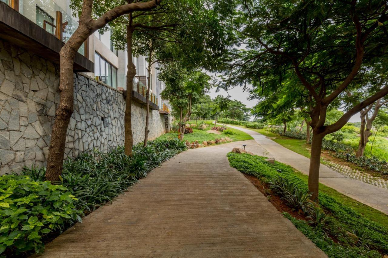 Hyatt Hyderabad Gachibowli Hotel Exterior foto