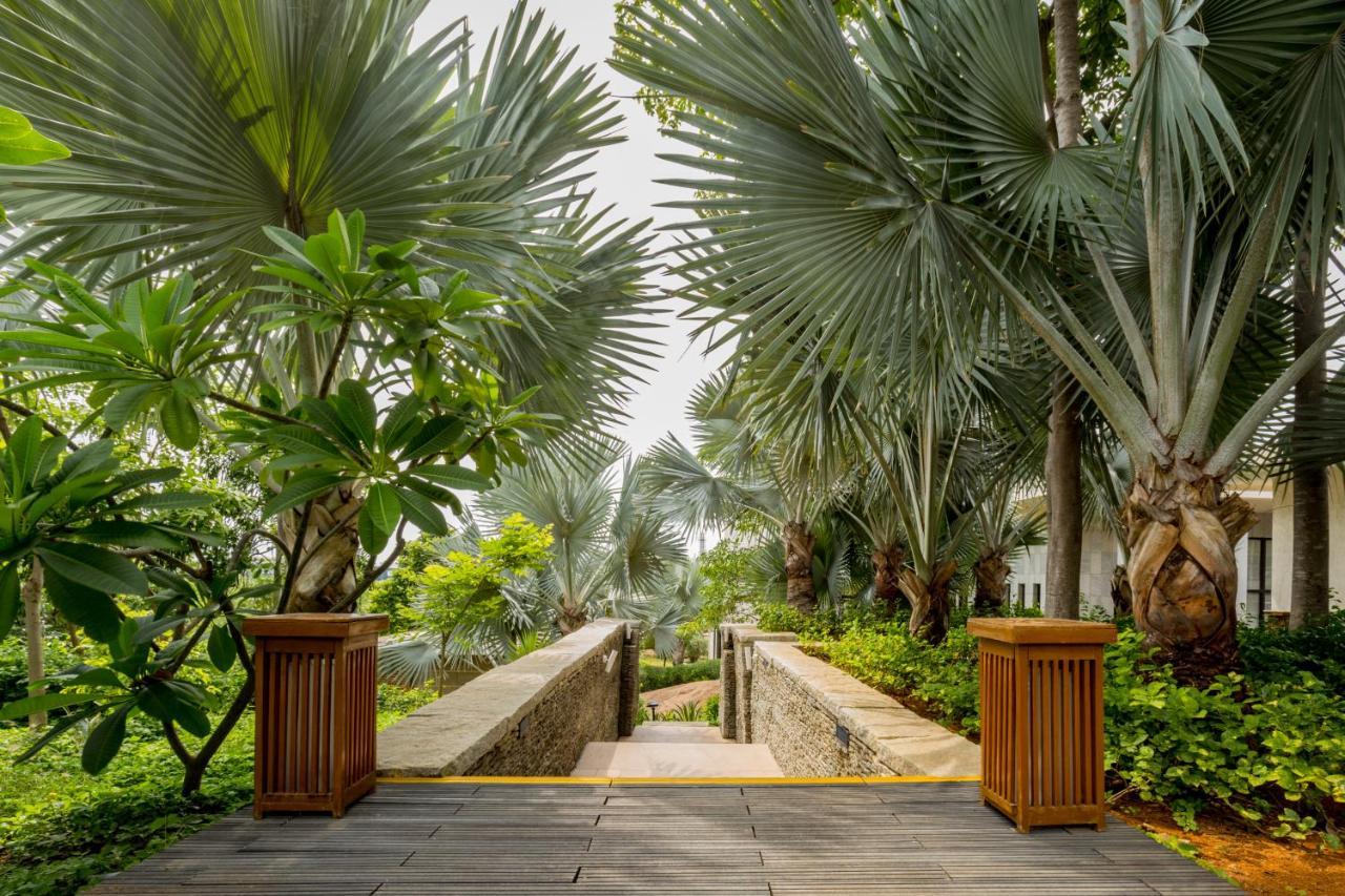 Hyatt Hyderabad Gachibowli Hotel Exterior foto